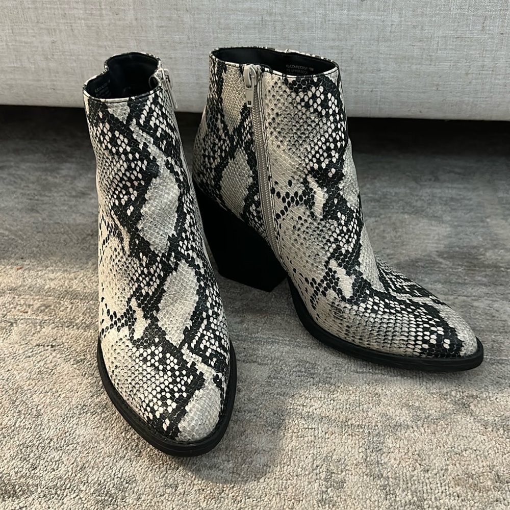 Madden Girl Snakeskin Booties Size 10
